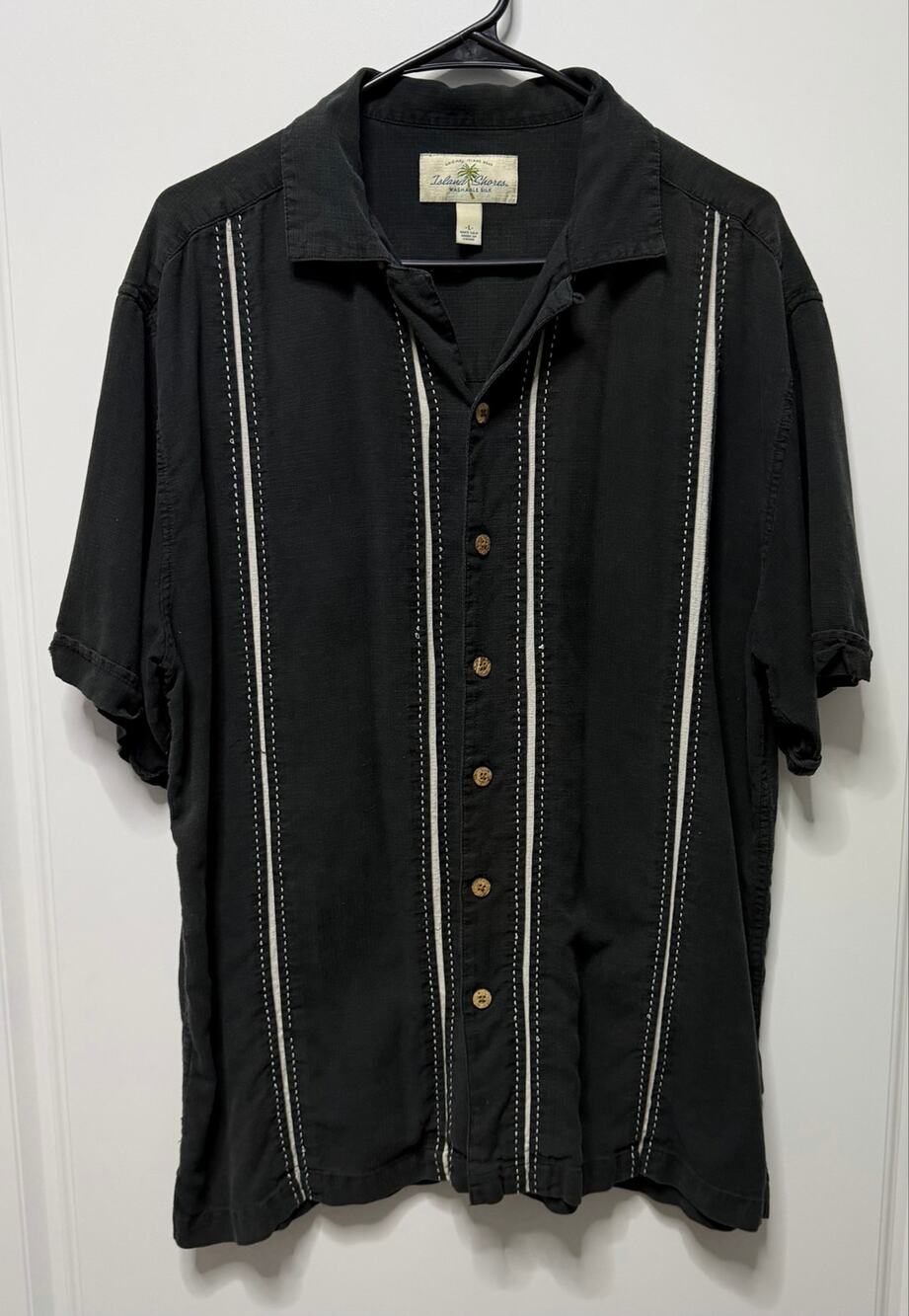 Island Shores Large washable silk short-sleeve button-down shirt black white